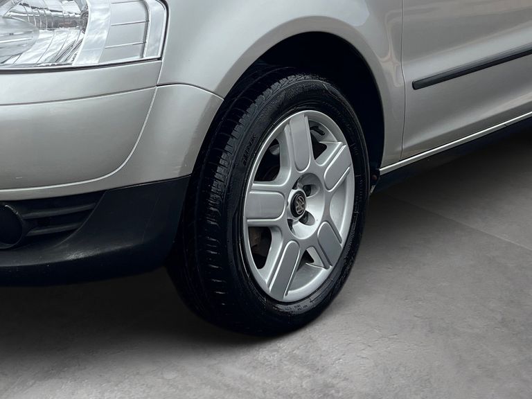 VolksWagen SPACEFOX 1.6/ 1.6 Trend Total Flex 8V 5p