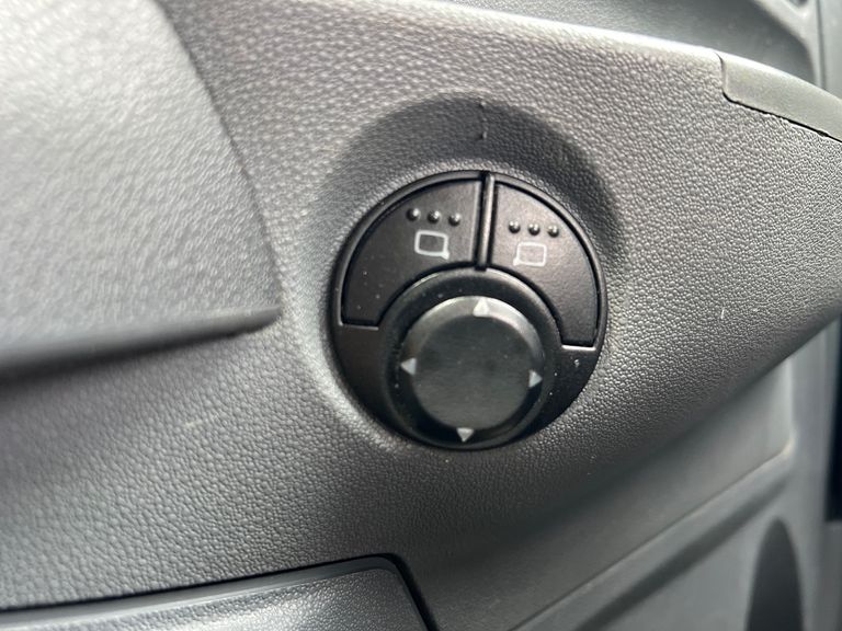 VolksWagen SPACEFOX 1.6/ 1.6 Trend Total Flex 8V 5p