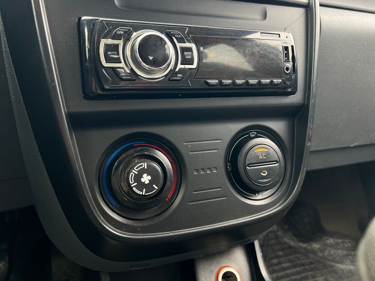 VolksWagen SPACEFOX 1.6/ 1.6 Trend Total Flex 8V 5p