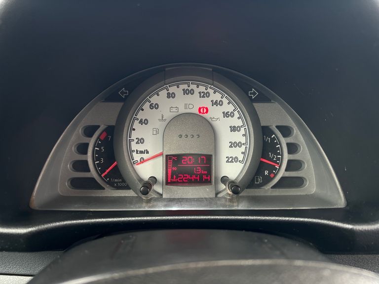 VolksWagen SPACEFOX 1.6/ 1.6 Trend Total Flex 8V 5p