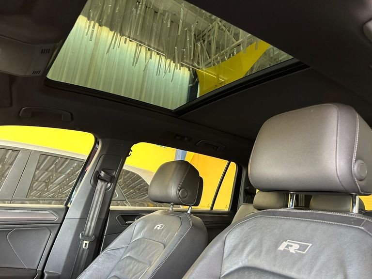VolksWagen TIGUAN Allspac R-Line 350 TSI 2.0 4x4