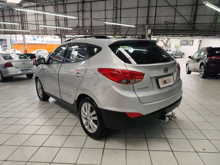 Hyundai ix35 2.0 16V 170cv 2WD/4WD Aut.