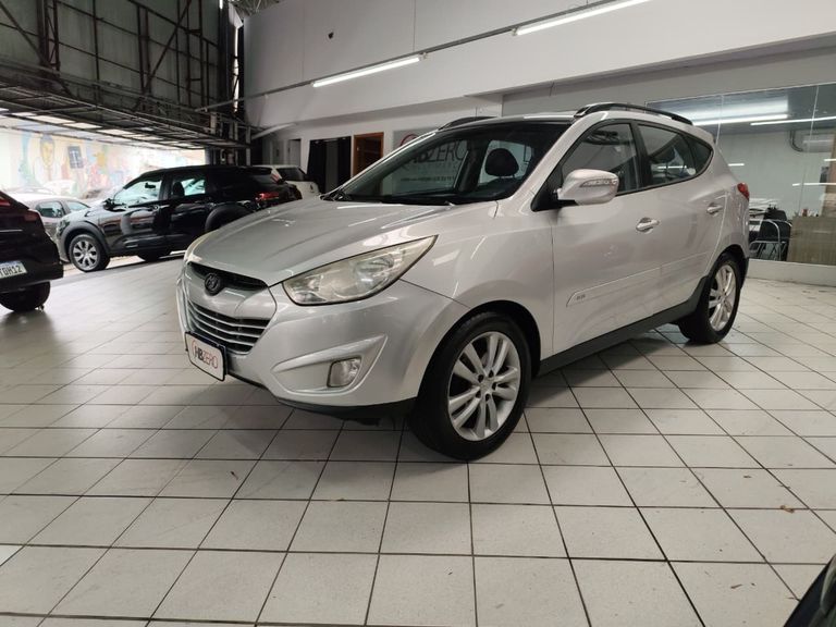 Hyundai ix35 2.0 16V 170cv 2WD/4WD Aut.