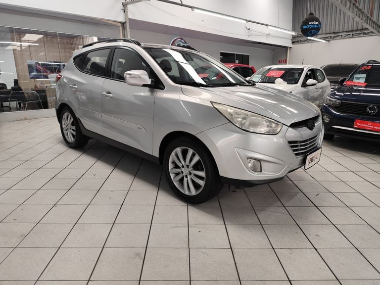 Hyundai ix35 2.0 16V 170cv 2WD/4WD Aut.