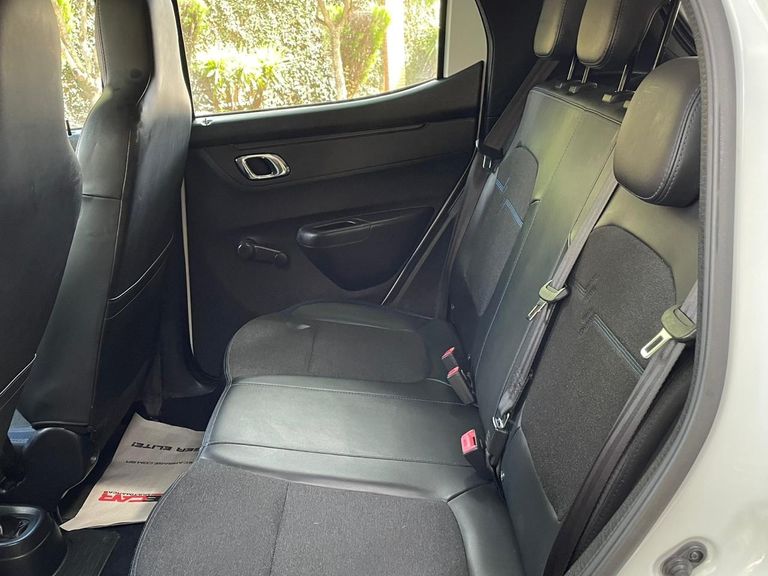 Renault KWID Intense 1.0 Flex 12V 5p Mec.