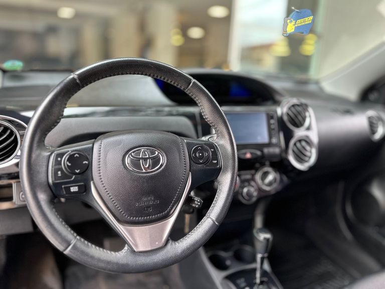 Toyota ETIOS XLS 1.5 Flex 5p Aut.