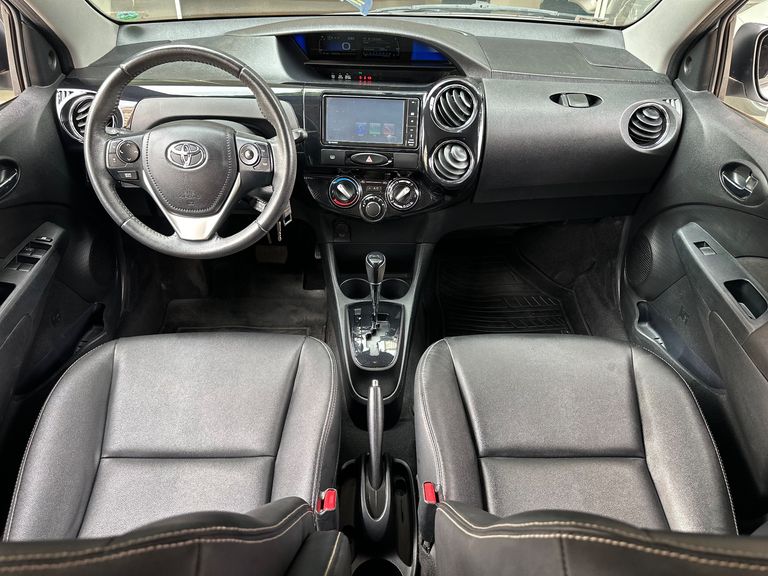 Toyota ETIOS XLS 1.5 Flex 5p Aut.