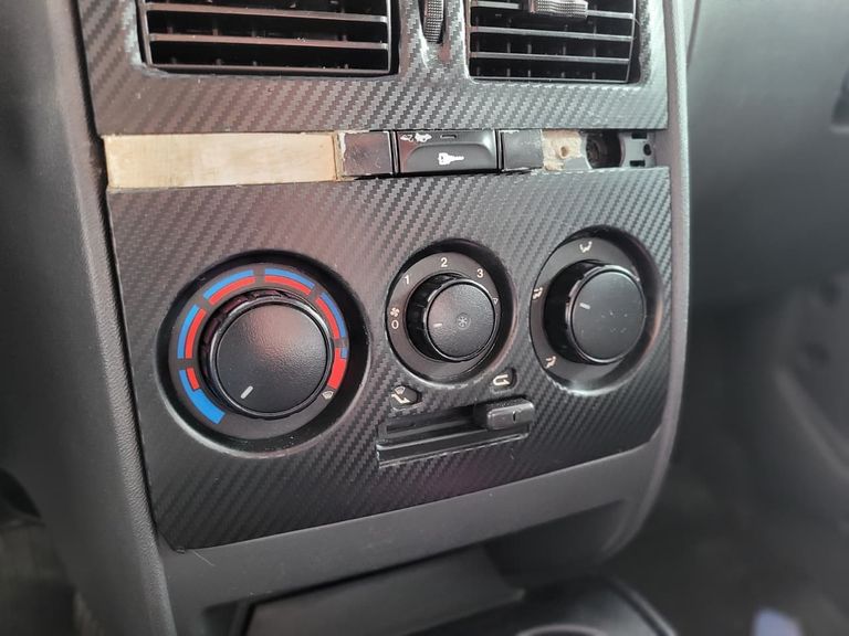 Fiat Idea ESSENCE 1.6 Flex 16V 5p