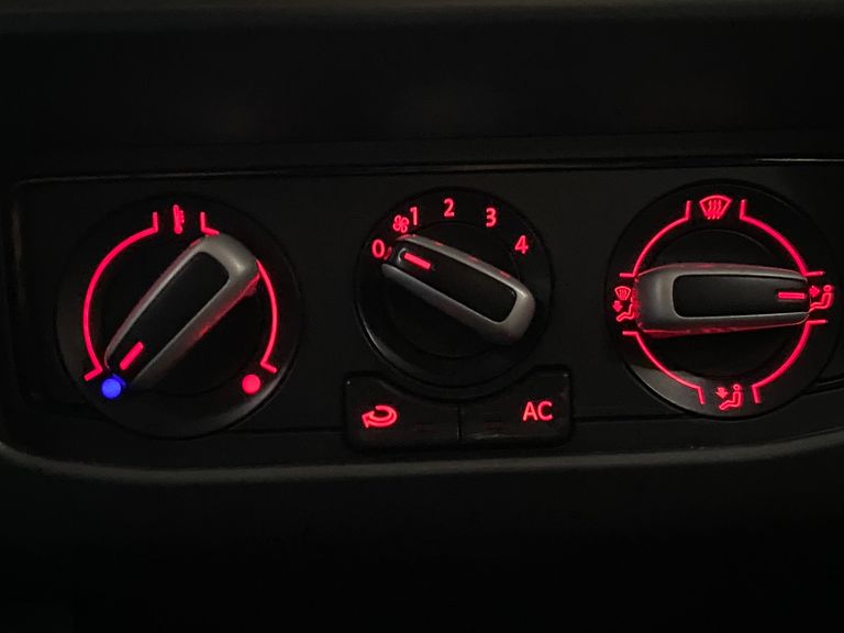 VolksWagen Fox Trendline 1.6 Flex 8V 5p