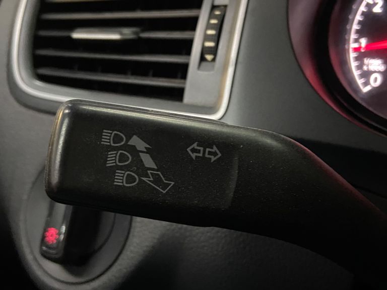 VolksWagen Fox Trendline 1.6 Flex 8V 5p