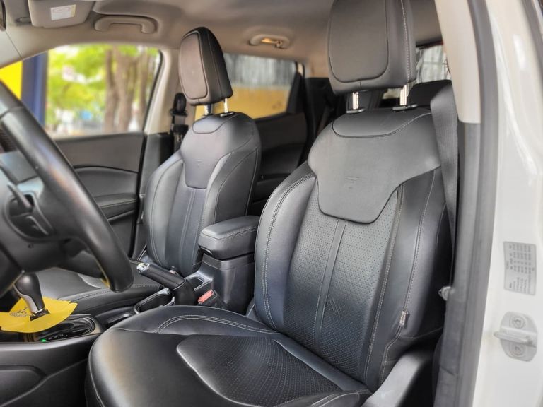 Fiat Toro Volcano 1.3 T270 4x2 Flex Aut.