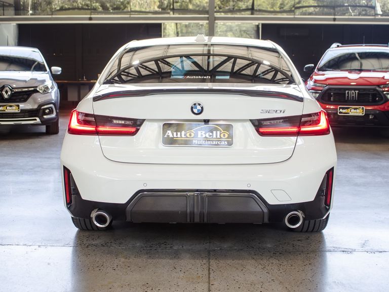 BMW 320iA 2.0 TB M Sport A.Flex/M.Sport 4p