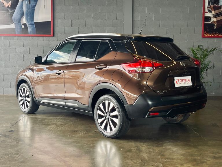 Nissan KICKS SV 1.6 16V FlexStar 5p Aut.