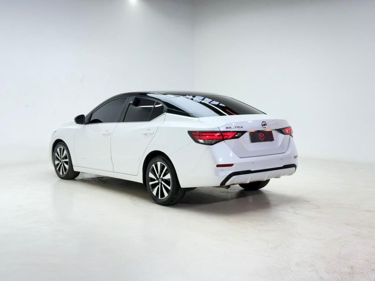 Nissan Sentra Exclusive 2.0 16V Aut.
