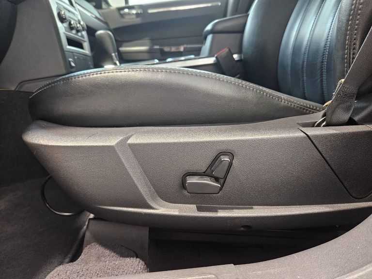 Chrysler 300 C 3.5 V6 249cv