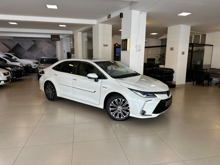 Toyota Corolla Altis Prem. 1.8 Aut. (Híbrido)
