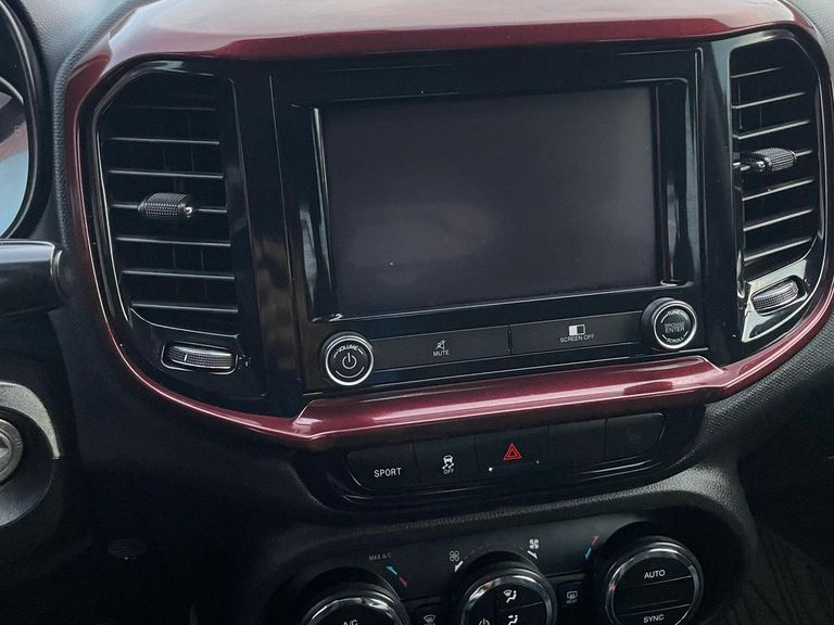 Fiat Toro Freedom 1.8 16V Flex Aut.