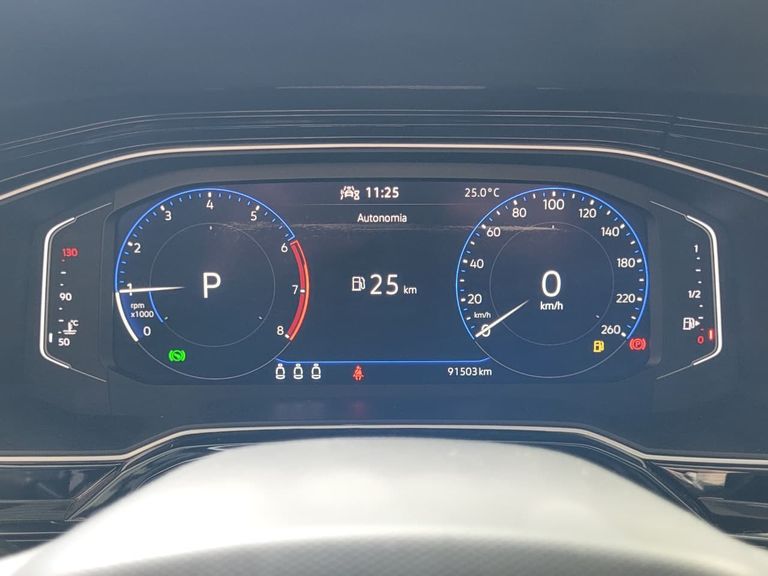 VolksWagen Nivus Highline 1.0 200 TSI Flex Aut.