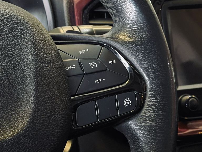 Fiat Toro Freedom 1.8 16V Flex Aut.