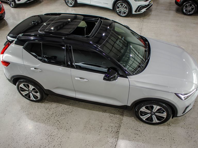 Volvo XC 40 Recharge Plus (Elétrico)