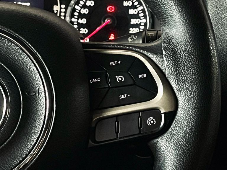 Jeep Renegade Sport 1.8 4x2 Flex 16V Mec.