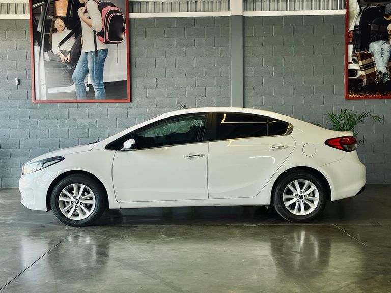 Kia Motors Cerato 1.6 16V  Flex  Aut.