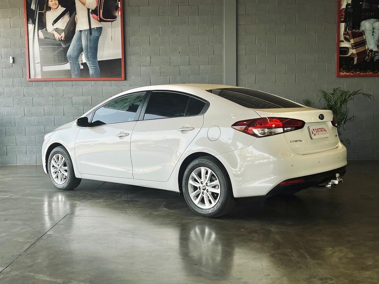 Kia Motors Cerato 1.6 16V  Flex  Aut.