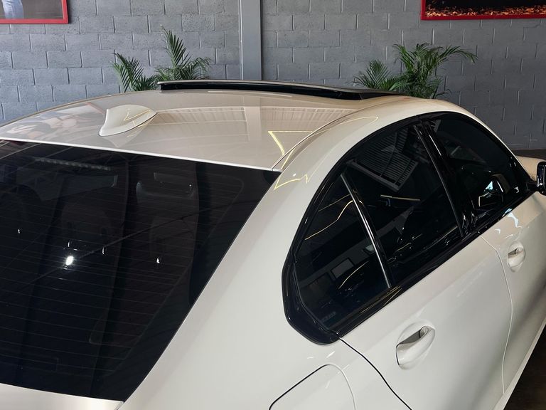 BMW 330e M Sport 2.0 Turbo Aut. (Híbrido)