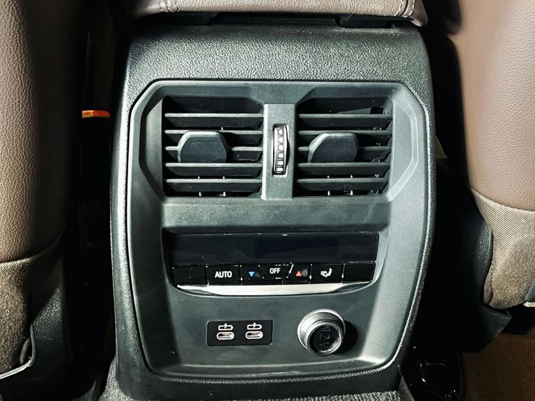 BMW 330e M Sport 2.0 Turbo Aut. (Híbrido)