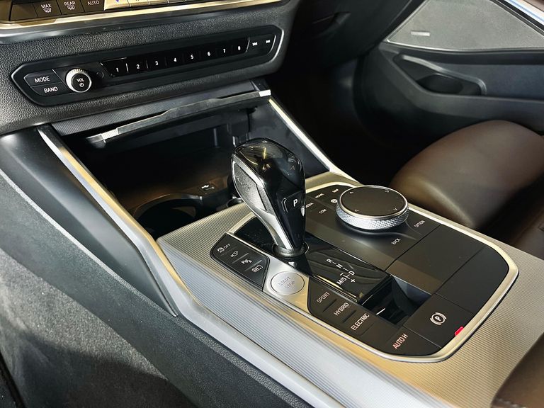 BMW 330e M Sport 2.0 Turbo Aut. (Híbrido)
