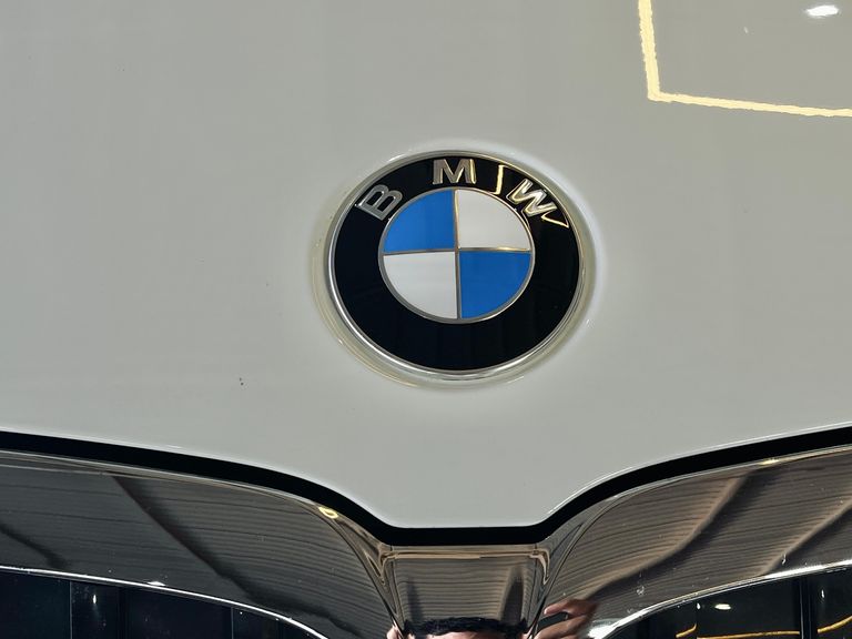 BMW 330e M Sport 2.0 Turbo Aut. (Híbrido)