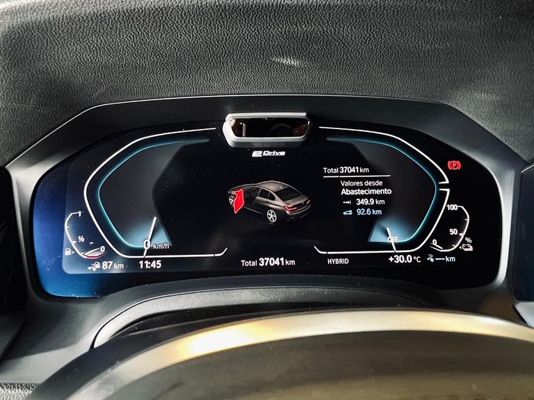 BMW 330e M Sport 2.0 Turbo Aut. (Híbrido)
