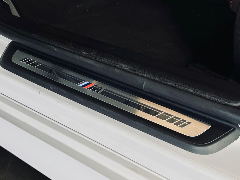 BMW 330e M Sport 2.0 Turbo Aut. (Híbrido)