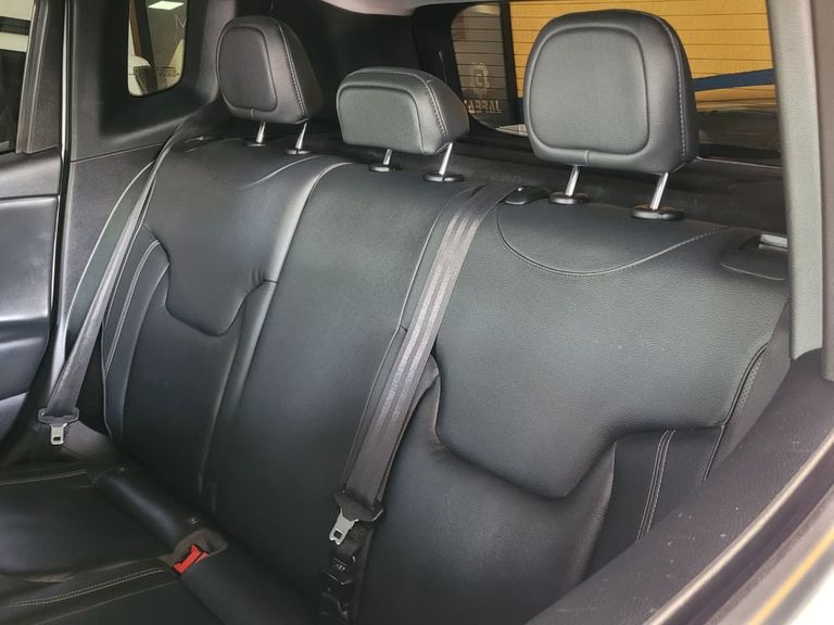 Jeep Renegade Longitude 1.8 4x2 Flex 16V Aut.