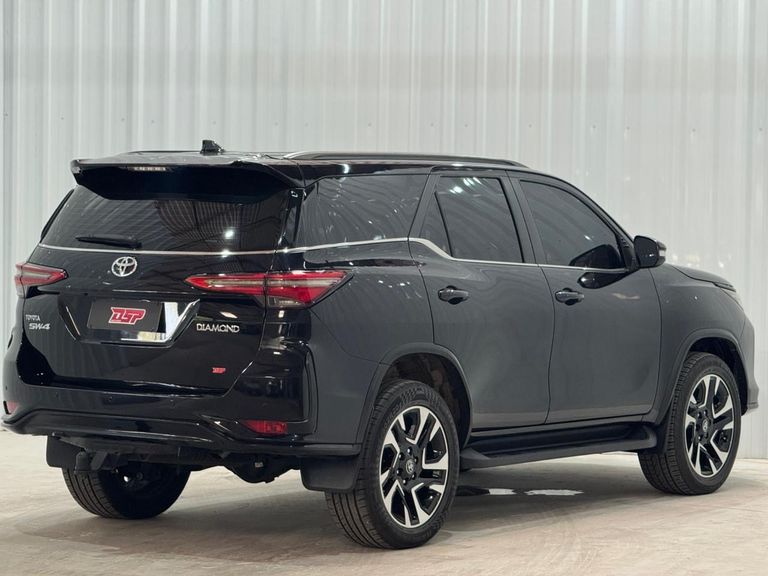 Toyota Hilux SW4 SRX 4x4 4.0 V6 24V Aut.