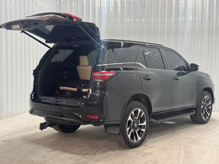 Toyota Hilux SW4 SRX 4x4 4.0 V6 24V Aut.