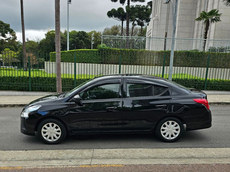Nissan VERSA V-DRIVE PLUS 1.6 16V Flex Aut.