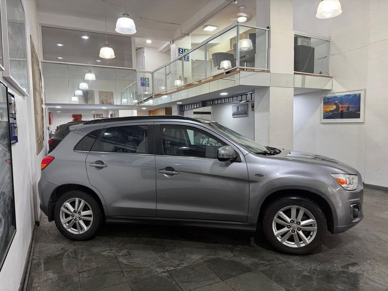 Mitsubishi ASX 2.0 16V 4x4 160cv Aut.