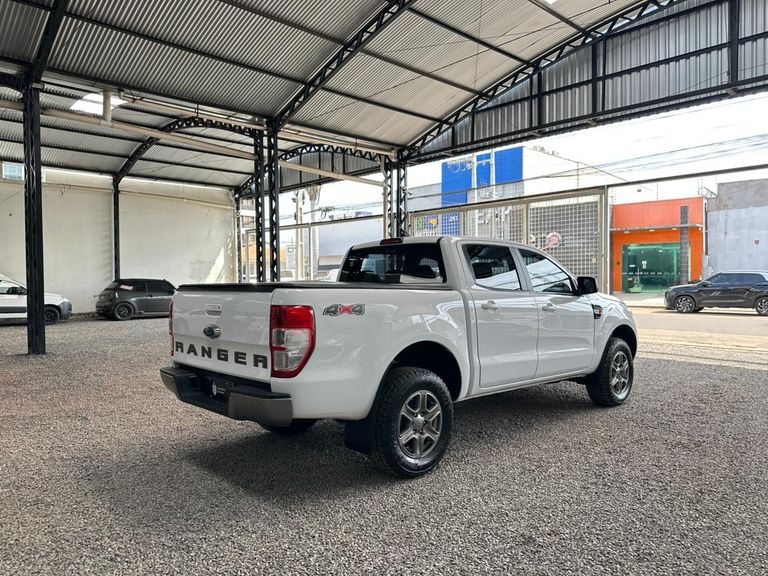 Ford Ranger XLS 2.2 4x2 CD Diesel Aut.