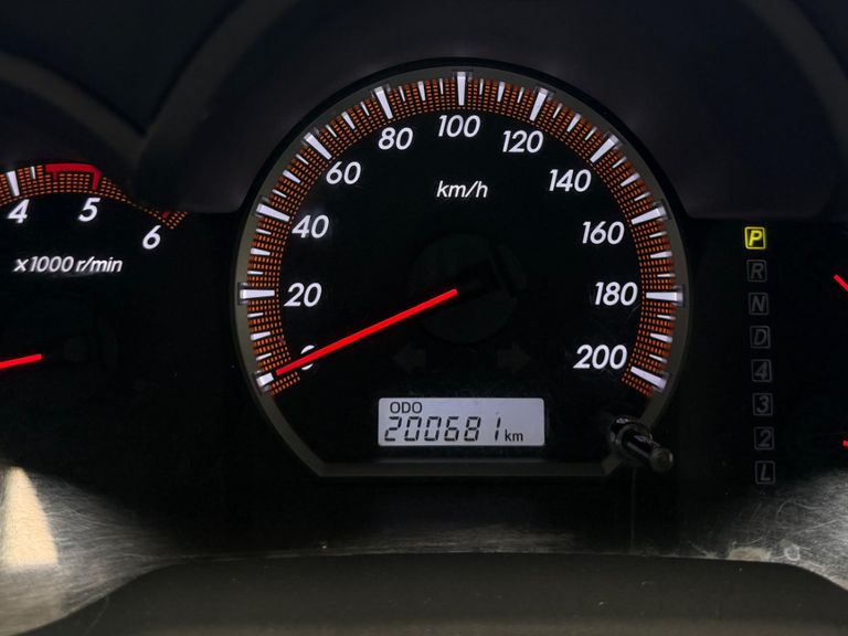 Toyota Hilux CD SRV D4-D 4x4 3.0 TDI Diesel Aut