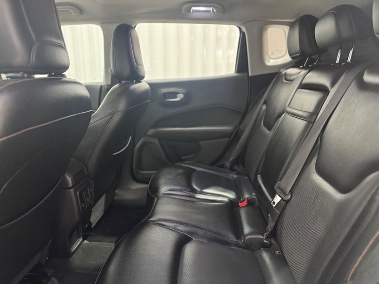 Jeep COMPASS LONGITUDE 2.0 4x2 Flex 16V Aut.