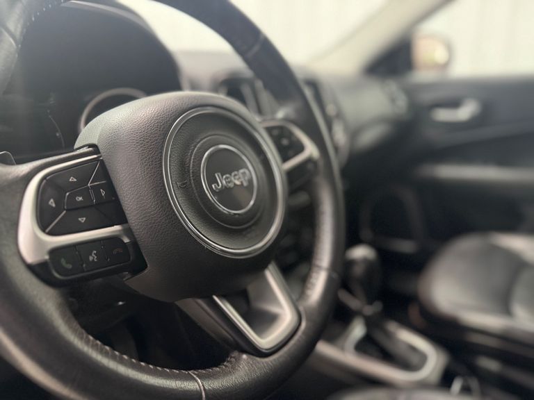 Jeep COMPASS LONGITUDE 2.0 4x2 Flex 16V Aut.