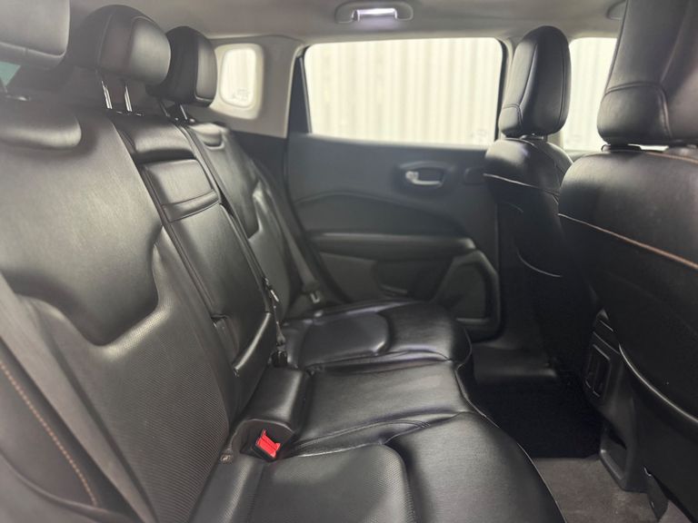 Jeep COMPASS LONGITUDE 2.0 4x2 Flex 16V Aut.