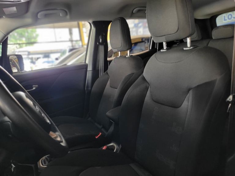Jeep Renegade Sport 1.8 4x2 Flex 16V Mec.