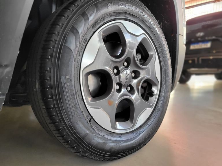 Jeep Renegade Sport 1.8 4x2 Flex 16V Mec.