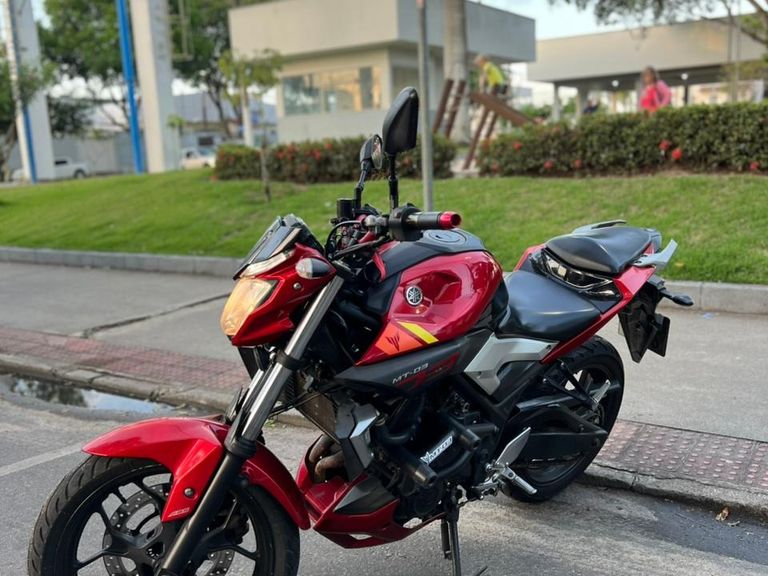 YAMAHA MT-03 321/ABS