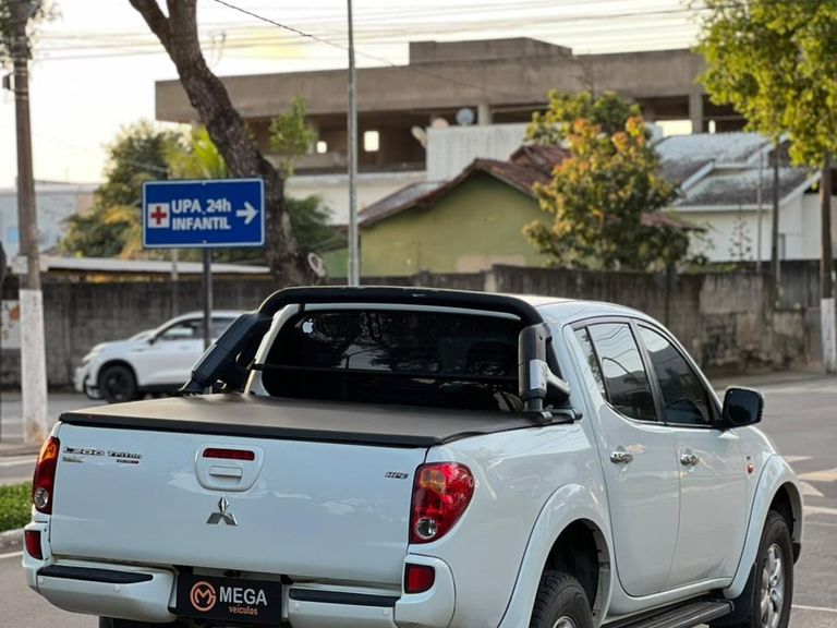 Mitsubishi L200 Triton HPE 3.2 CD TB Int.Diesel Aut