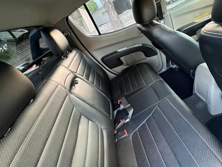 Mitsubishi L200 Triton HPE 3.2 CD TB Int.Diesel Aut
