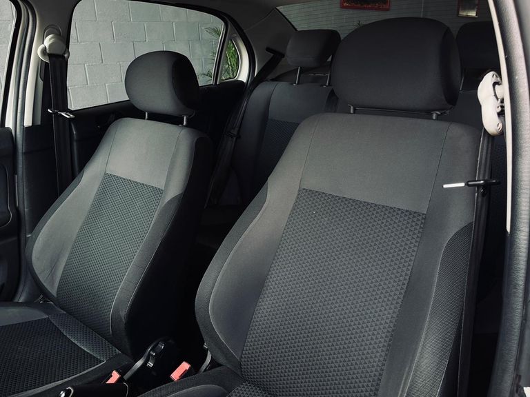 VolksWagen VOYAGE 1.0 Flex 12V 4p