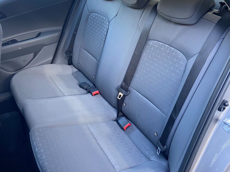 Hyundai HB20S Comfort Plus 1.0 Flex 12V Mec.